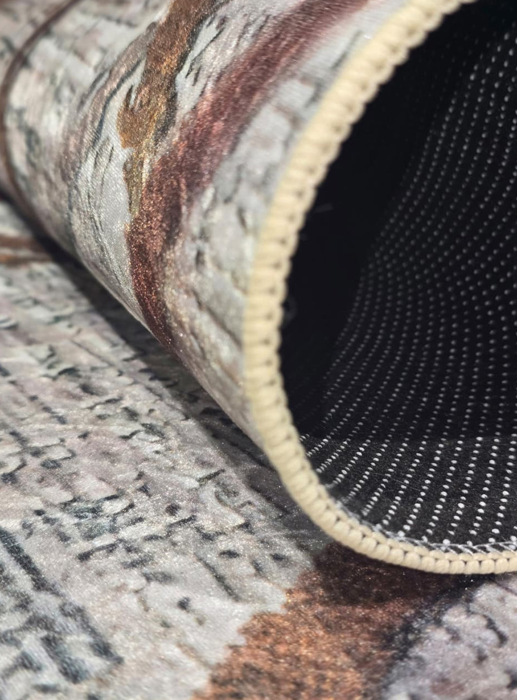 Glorious Modern Rug D12
