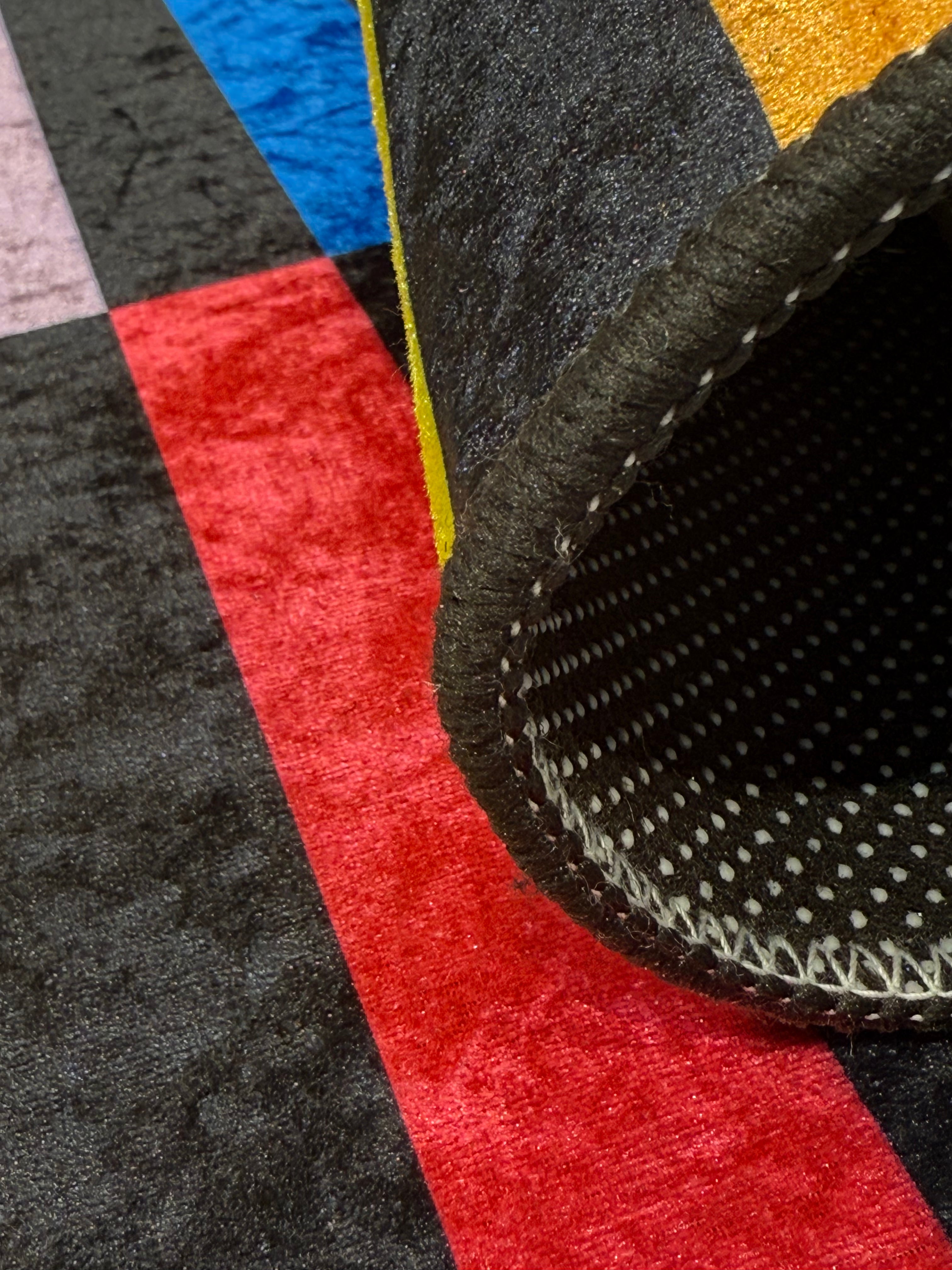 Wonderland Color Beats Rug D8