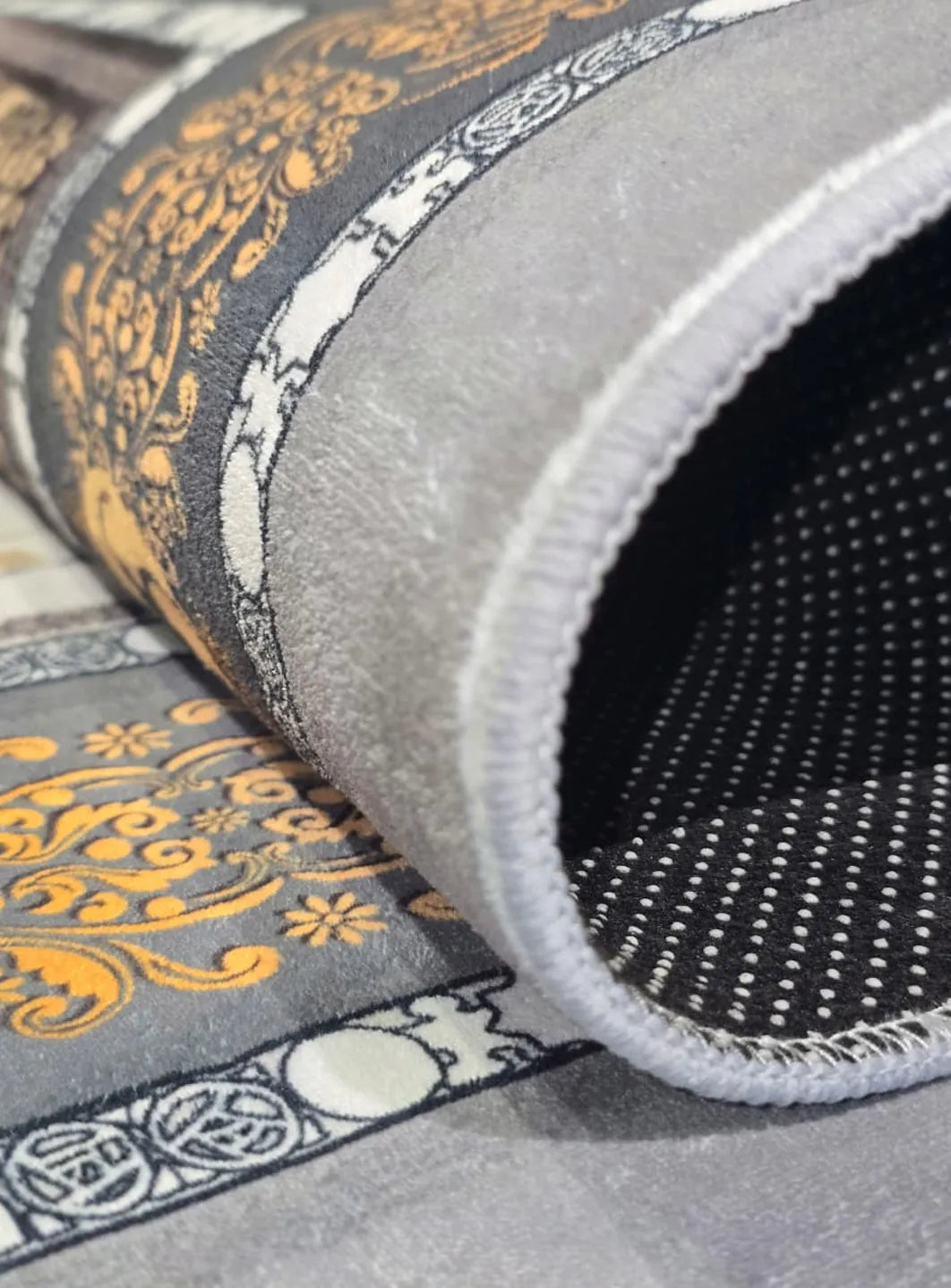Heritage Traditional Rug D2