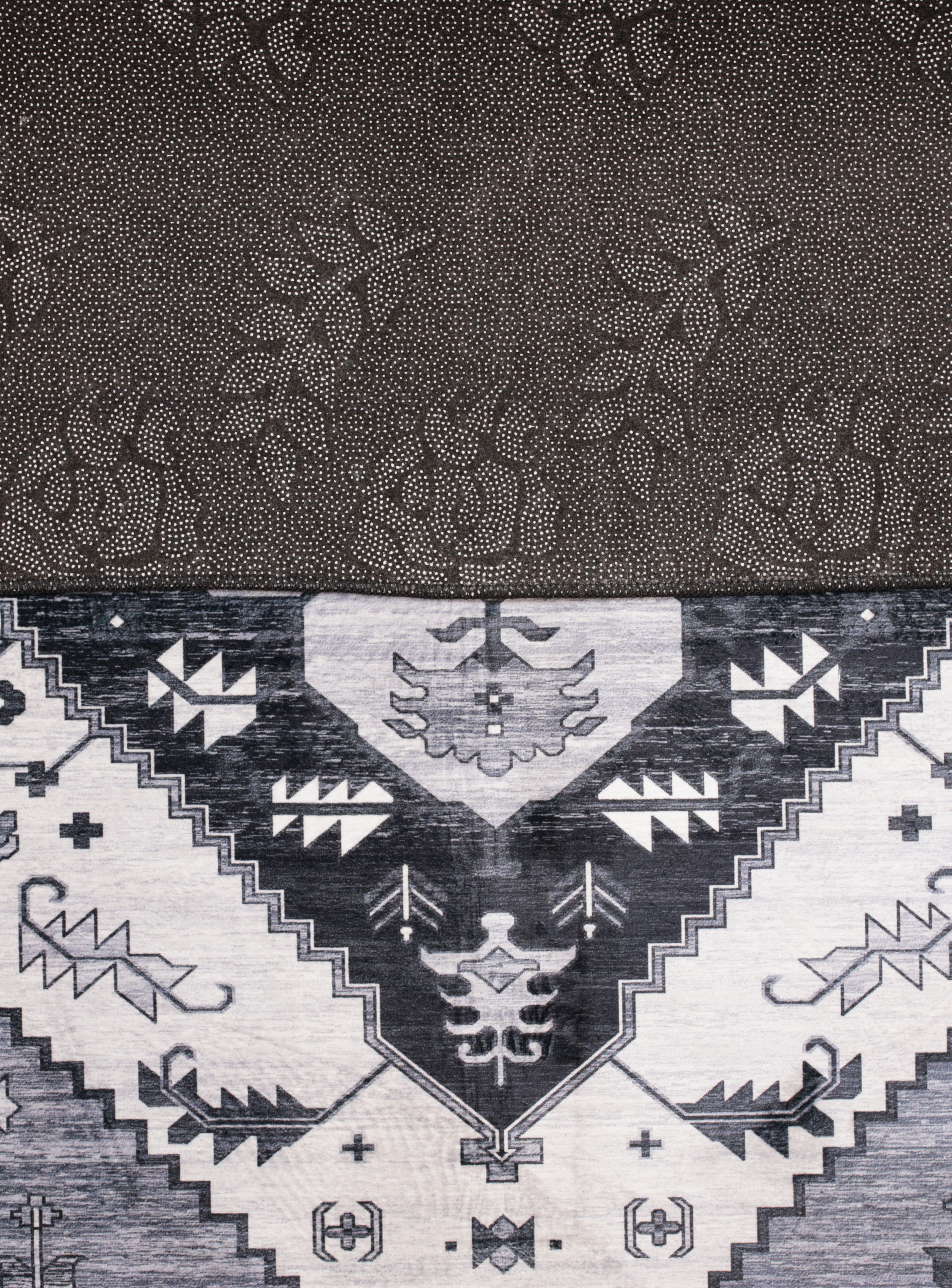 Skyline Traditional Rug D10