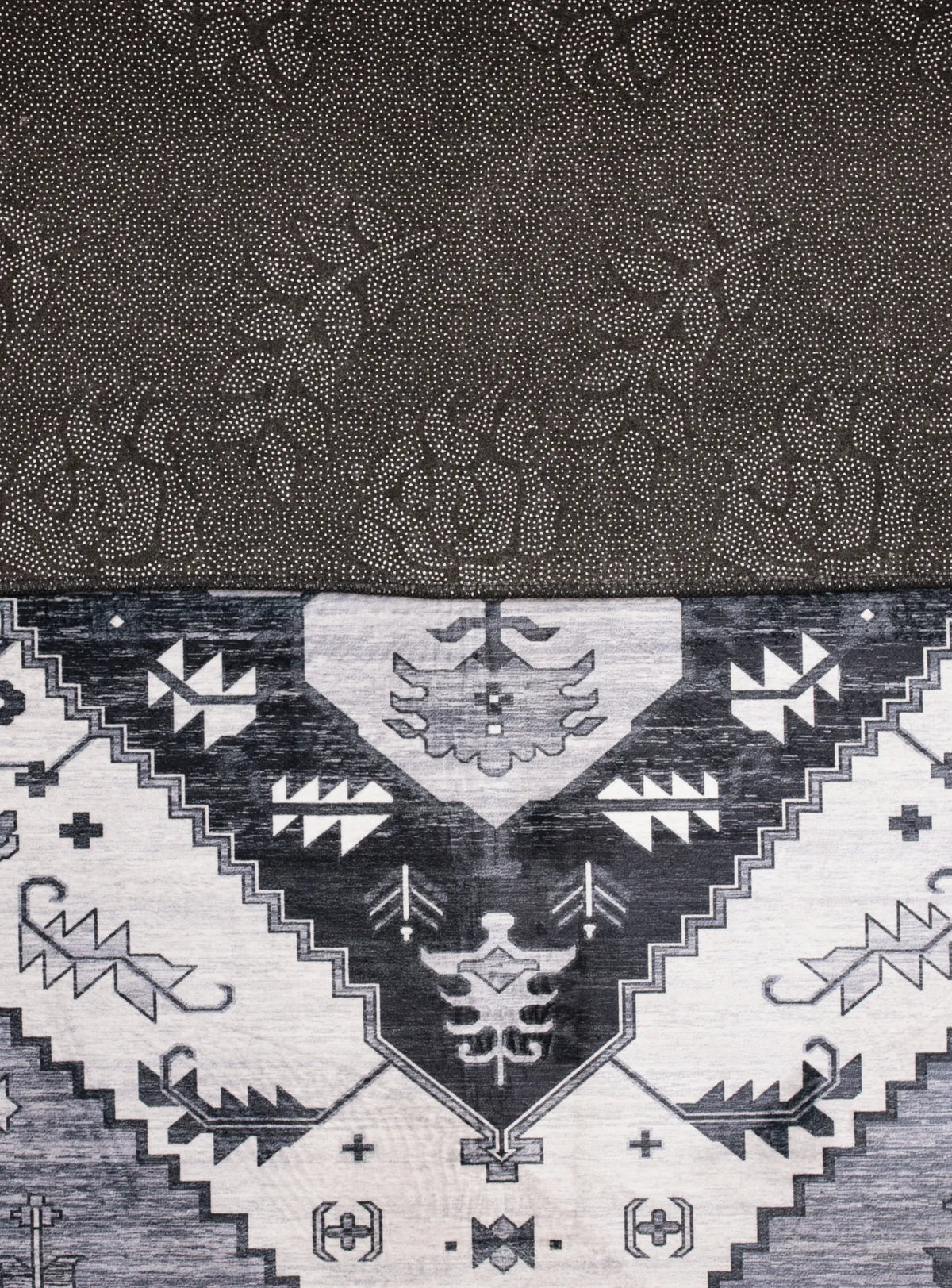 Skyline Traditional Rug D10