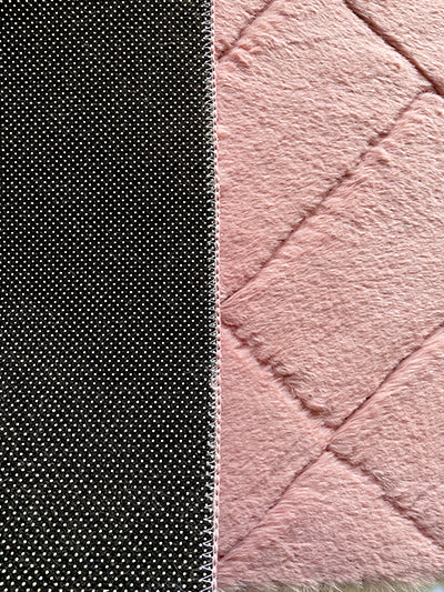 Mars Carving Check Mat - Pink
