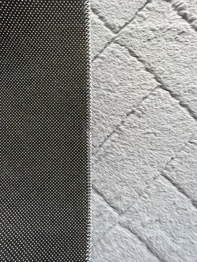 Mars Carving Check Mat - Dark Gray