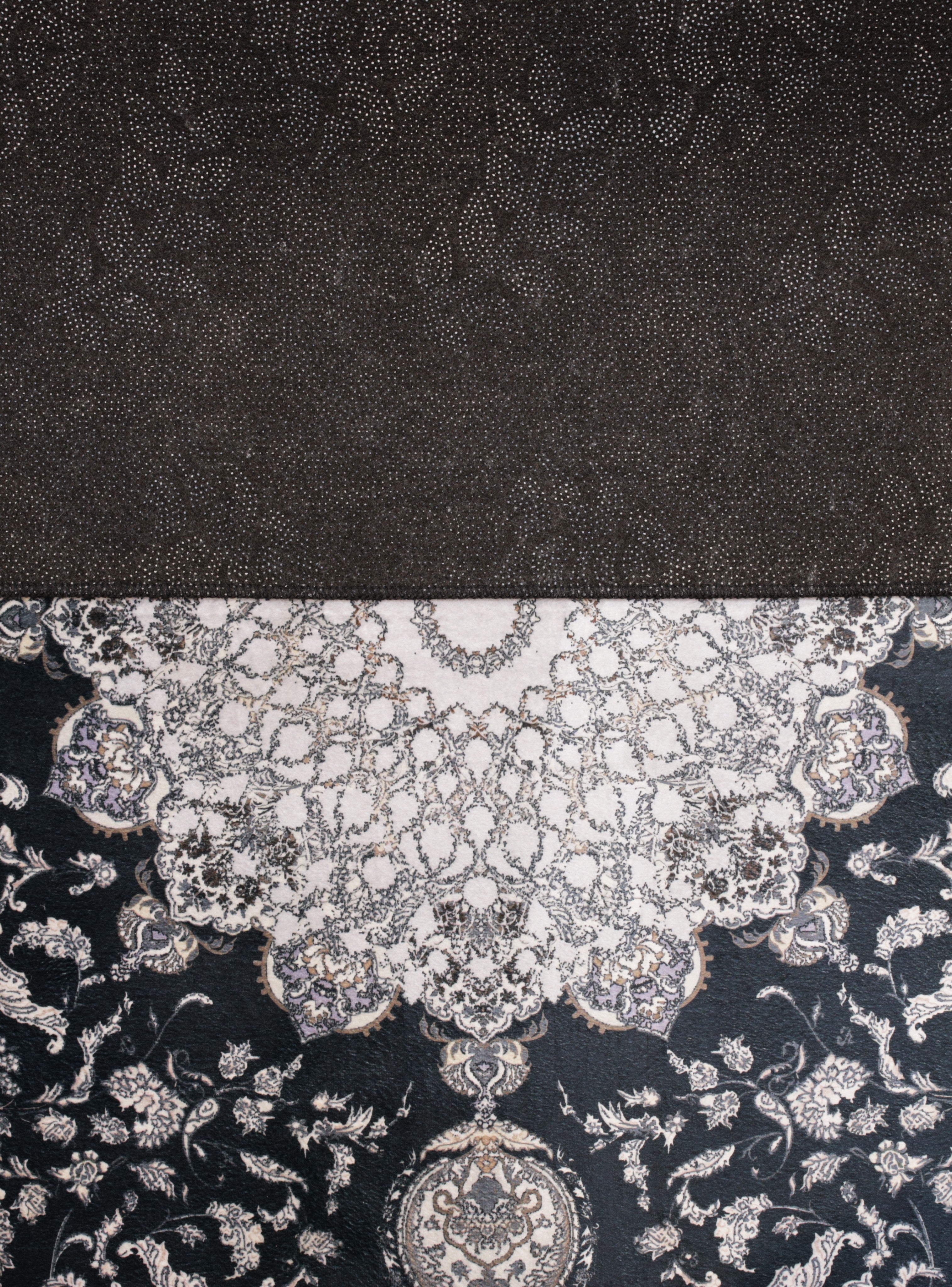 Skyline Traditional Rug D7