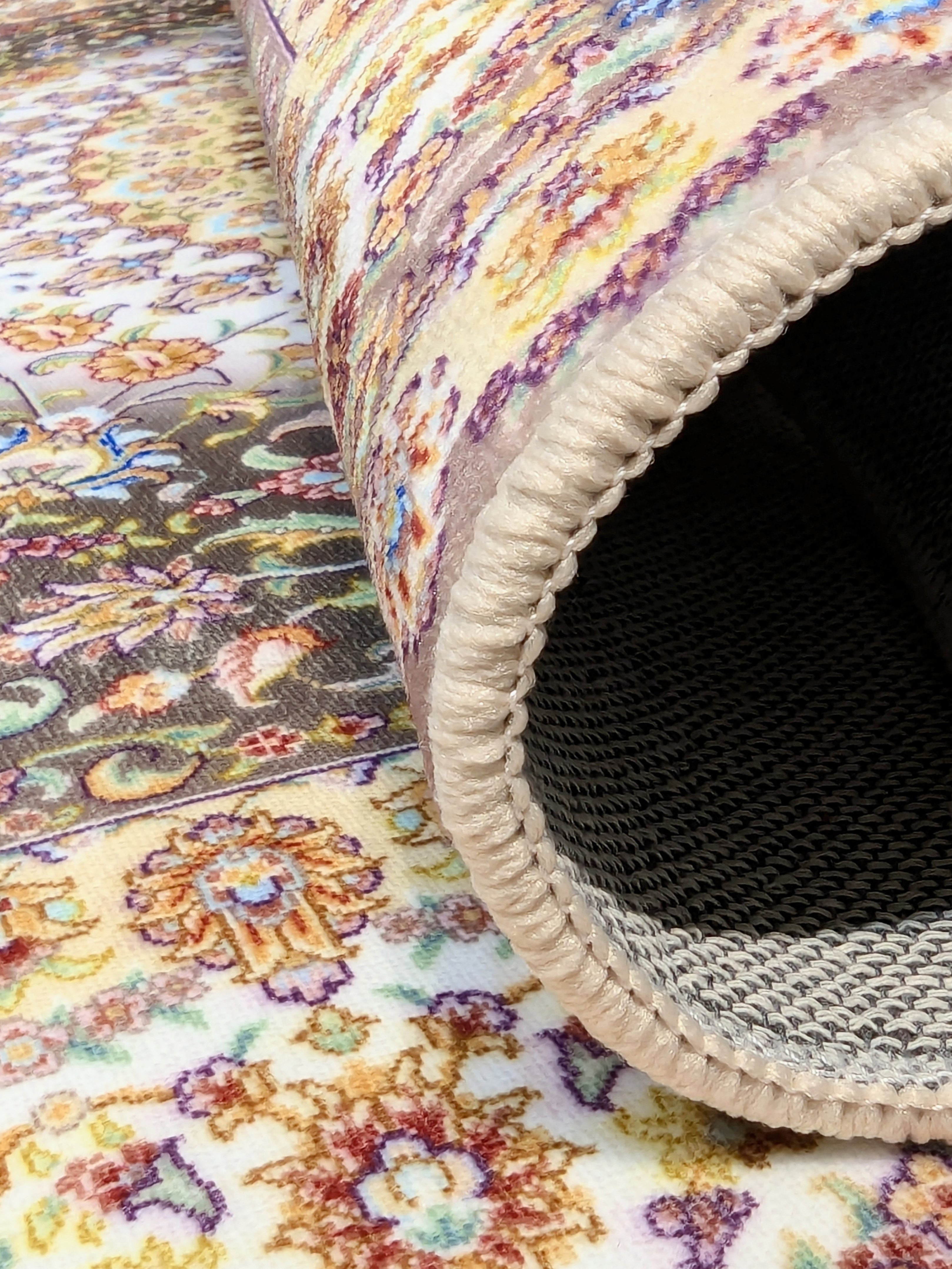 Zermat Traditional Rug D2
