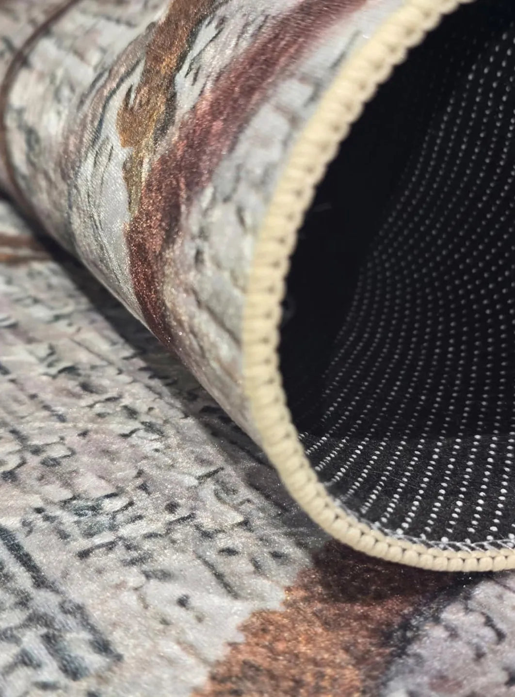 Glorious Modern Rug D12